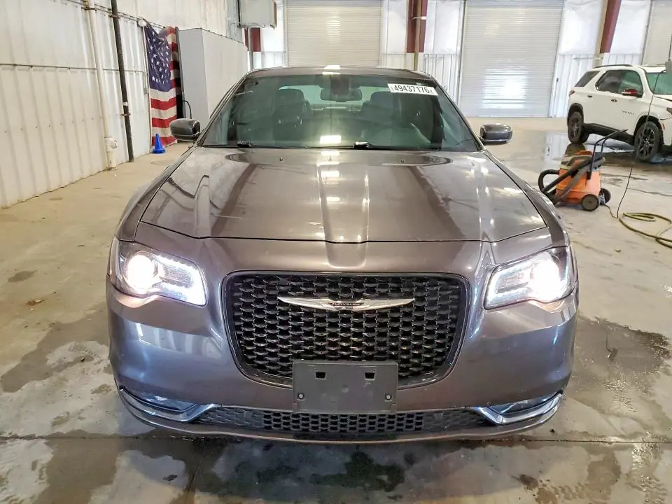 2015 CHRYSLER 300 S  