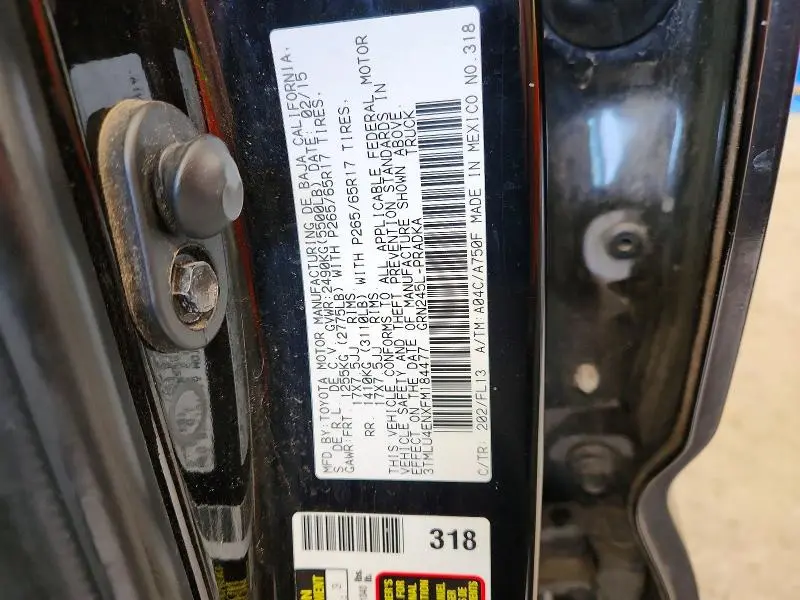 2015 TOYOTA TACOMA V6  