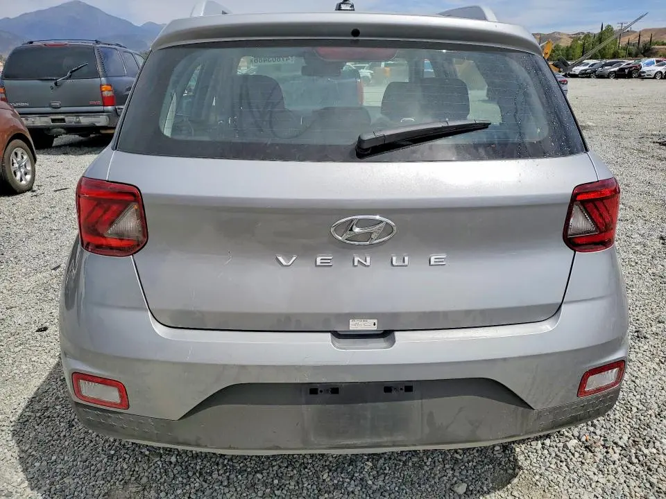 2025 HYUNDAI VENUE SEL  