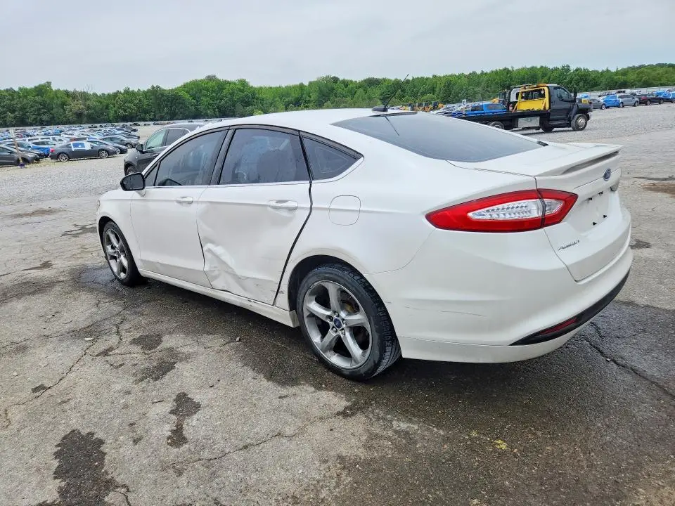 2015 FORD FUSION SE  