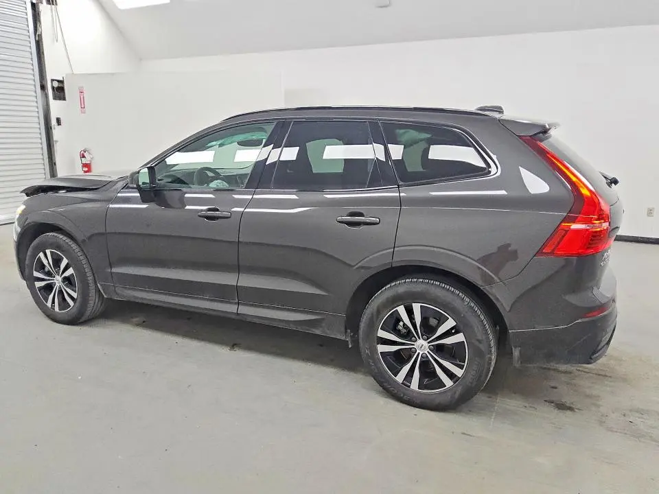 2025 VOLVO XC60 CORE  