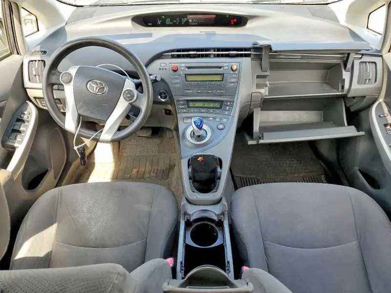 2010 TOYOTA PRIUS II  