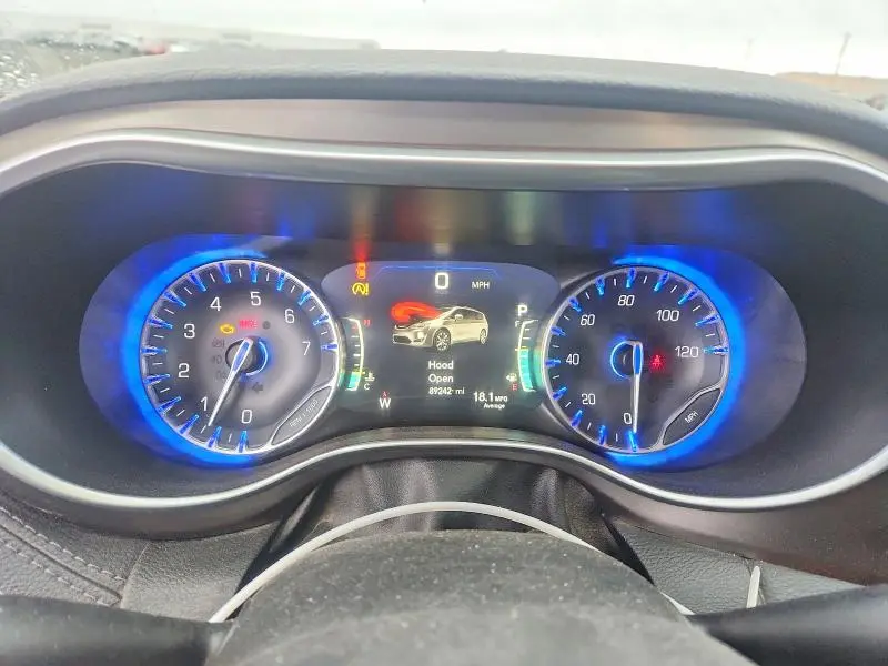 2018 CHRYSLER PACIFICA LIMITED  