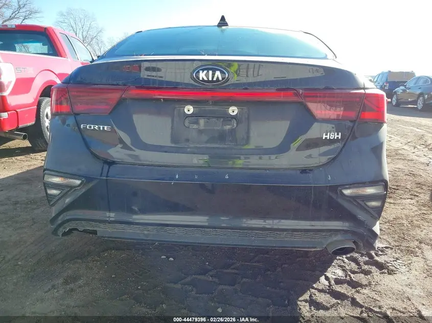 2019 KIA FORTE LXS