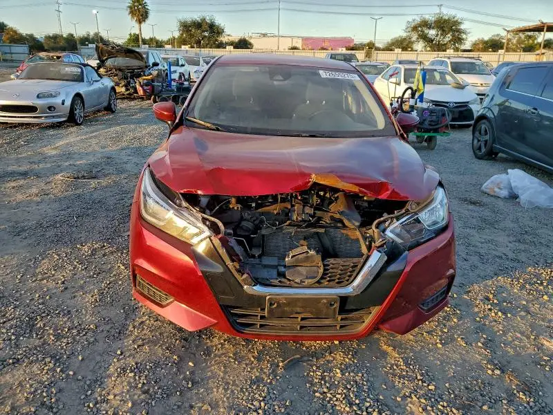 2021 NISSAN VERSA SV  