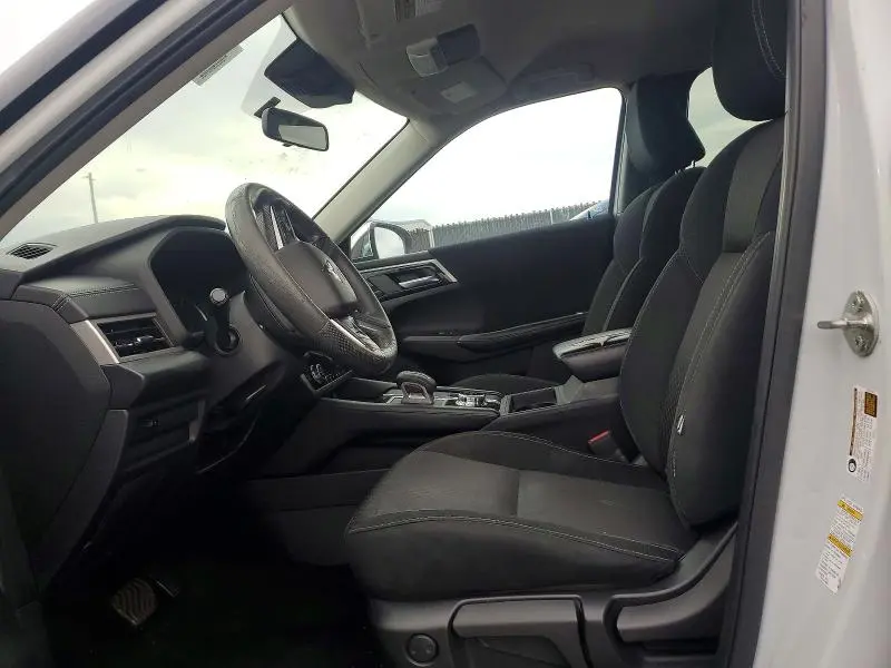2022 MITSUBISHI OUTLANDER ES  