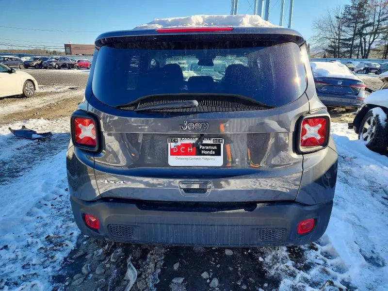 2023 JEEP RENEGADE LATITUDE  