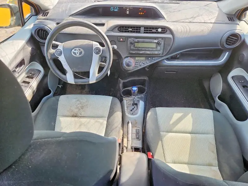 2014 TOYOTA PRIUS C TWO  