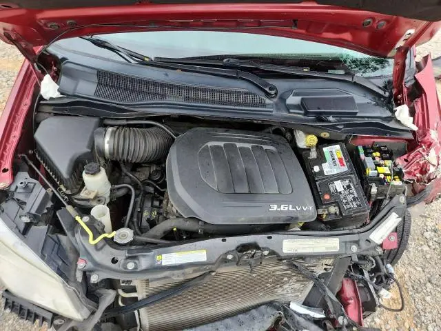 2011 CHRYSLER TOWN & COUNTRY TOURING  