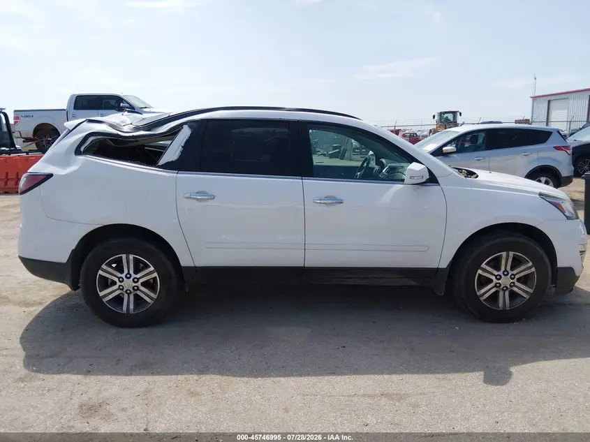 2017 CHEVROLET TRAVERSE LT