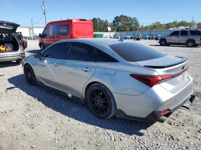 2020 TOYOTA AVALON XSE  
