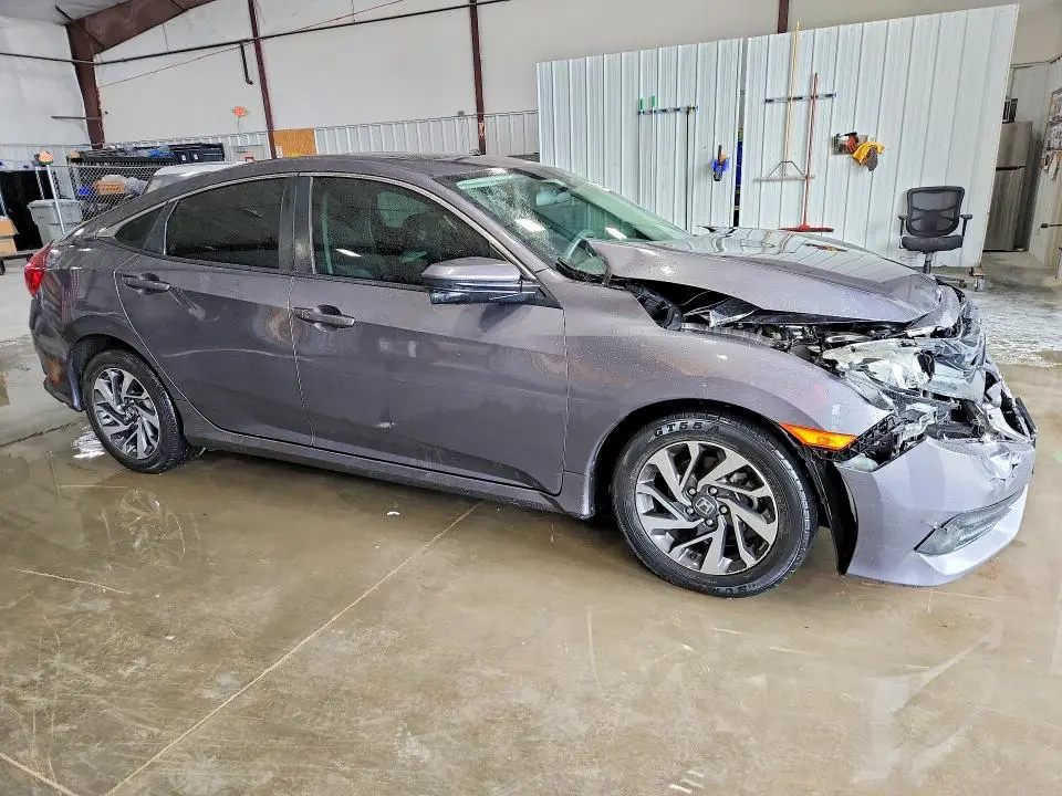2017 HONDA CIVIC EX  