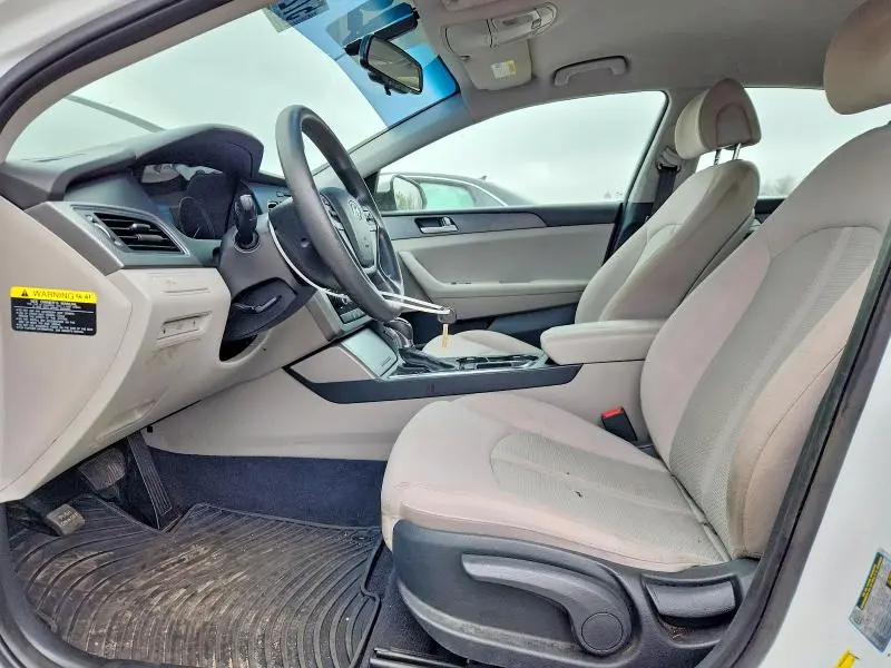 2016 HYUNDAI SONATA SE  