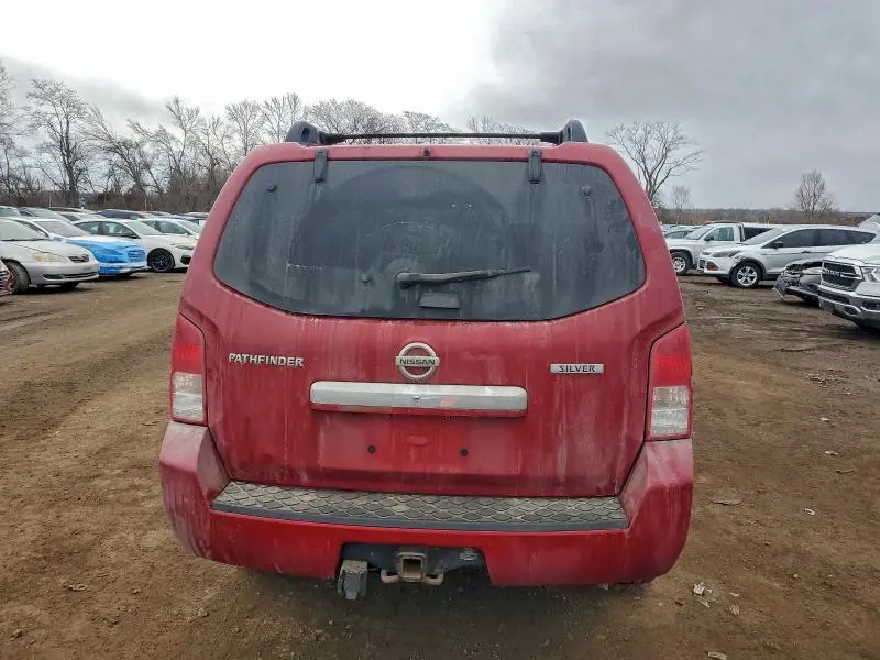 2011 NISSAN PATHFINDER S  