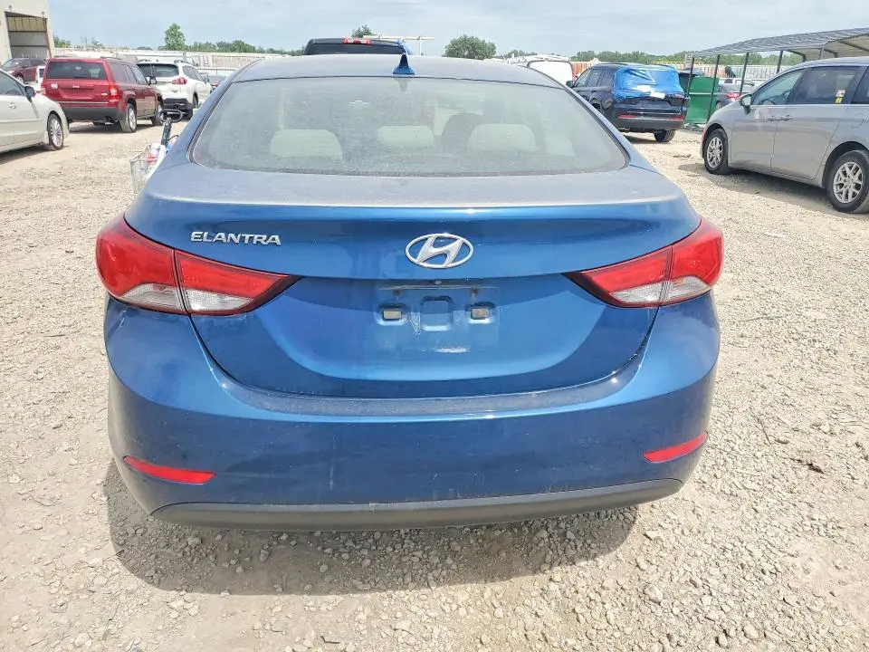 2014 HYUNDAI ELANTRA SE  