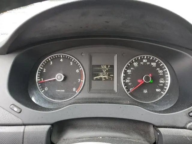 2012 VOLKSWAGEN JETTA SE  