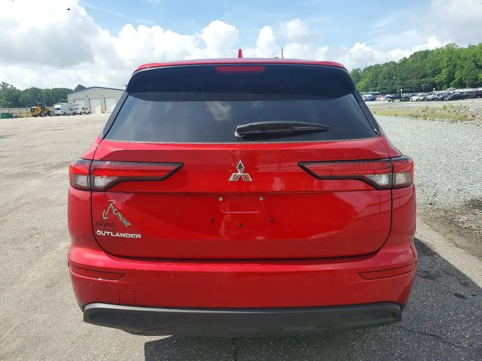 2024 MITSUBISHI OUTLANDER ES  