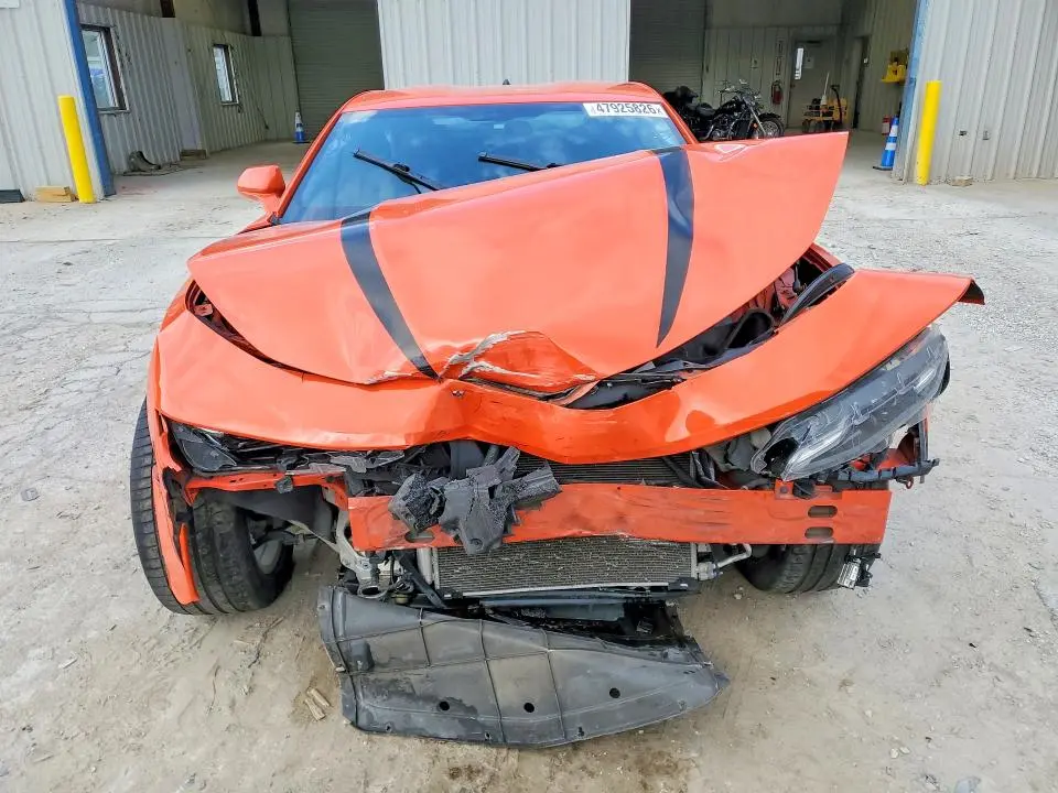 2019 CHEVROLET CAMARO LT  