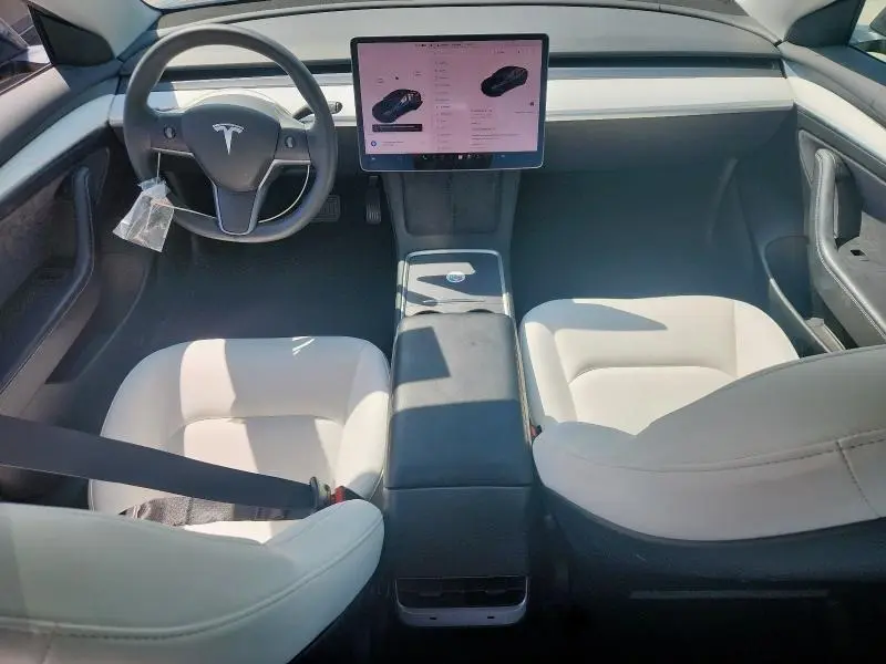 2021 TESLA MODEL 3   