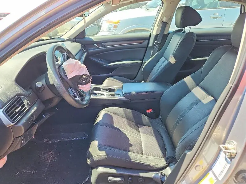 2018 HONDA ACCORD EX  