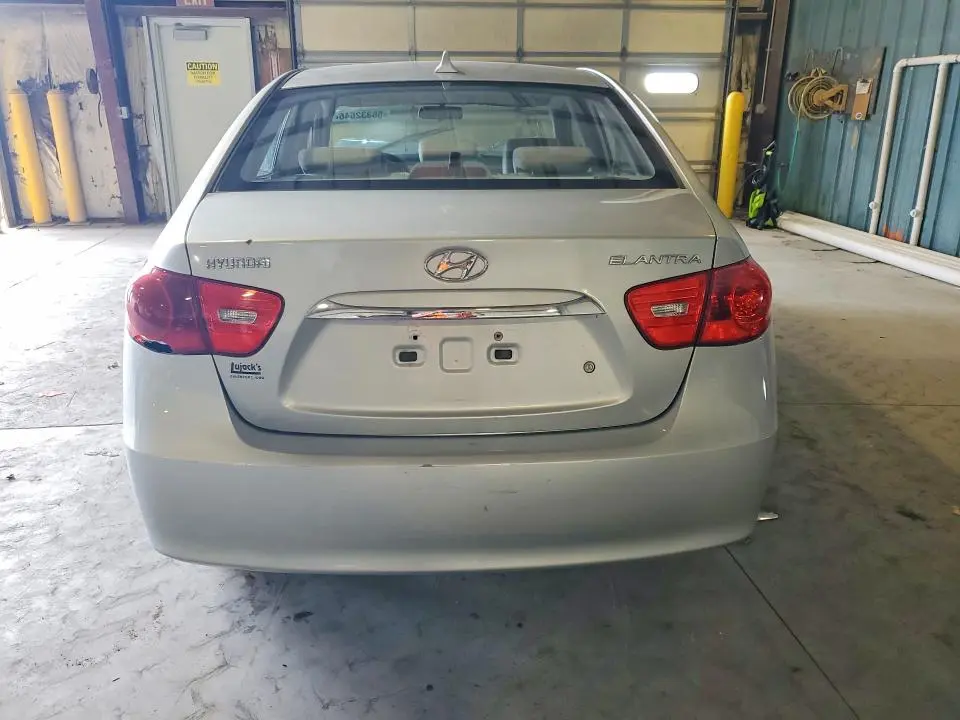 2010 HYUNDAI ELANTRA GLS  