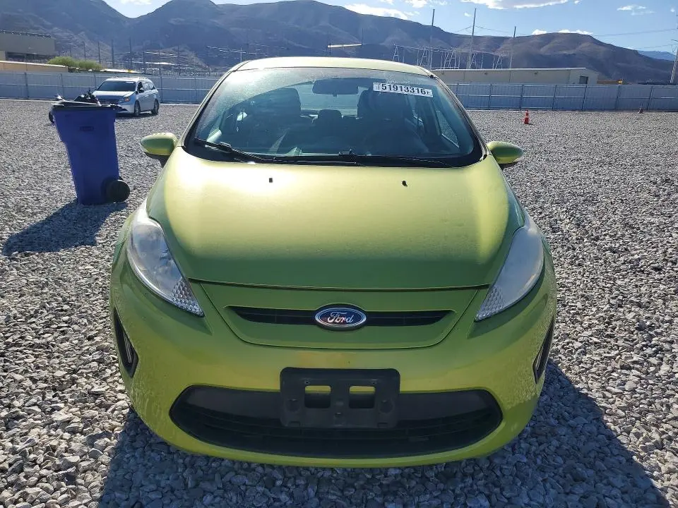 2013 FORD FIESTA SE  