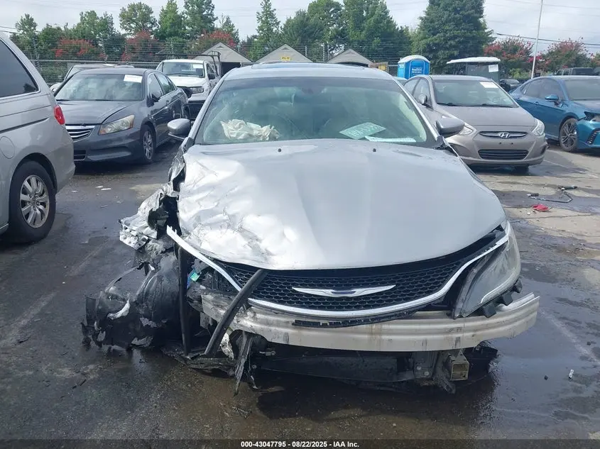 2016 CHRYSLER 200 C