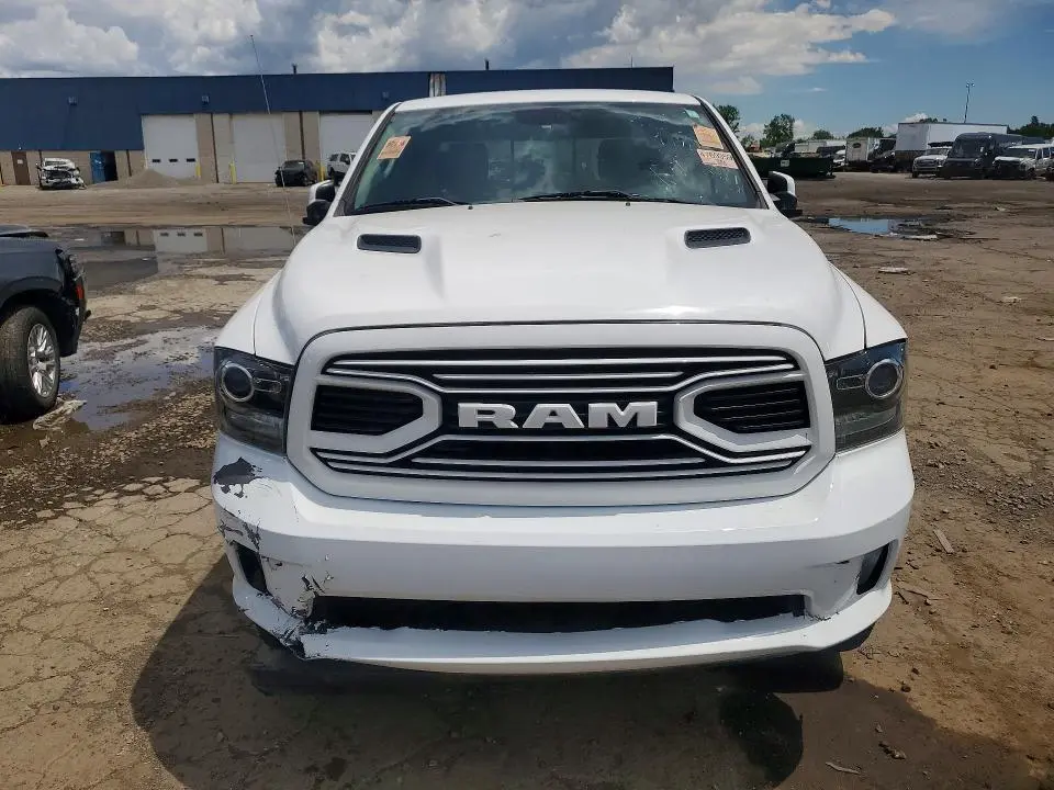 2018 RAM 1500 SPORT  