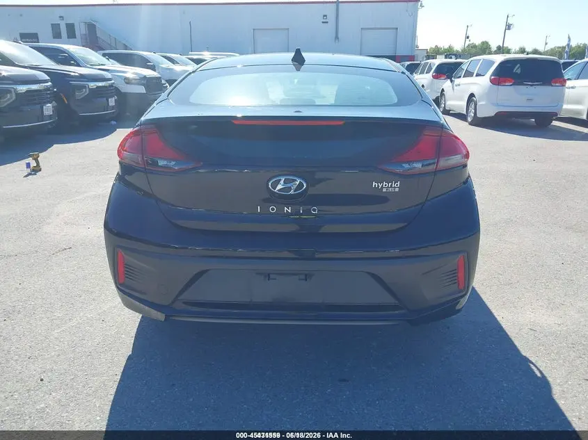 2018 HYUNDAI IONIQ HYBRID BLUE