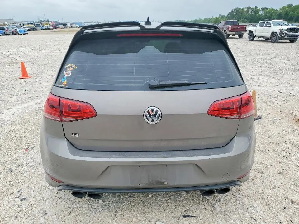 2016 VOLKSWAGEN GOLF R   