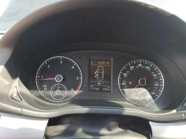 2012 VOLKSWAGEN PASSAT SE