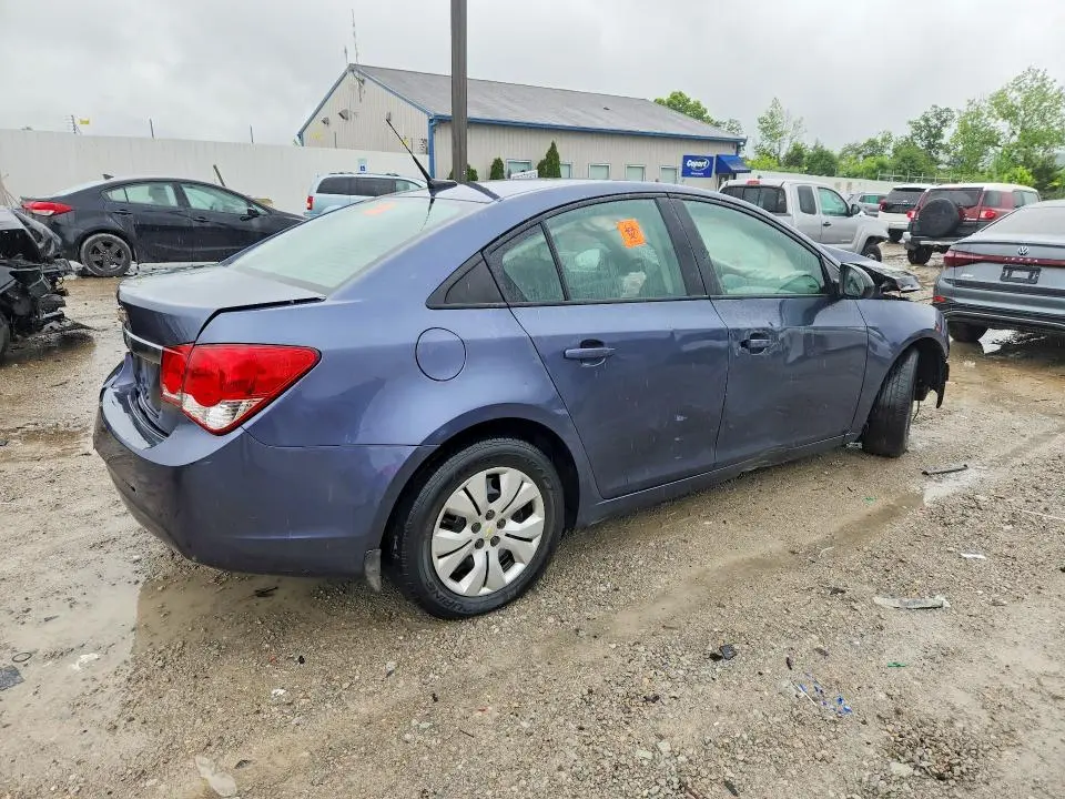2014 CHEVROLET CRUZE LS  