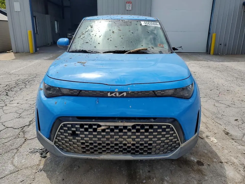 2025 KIA SOUL EX  