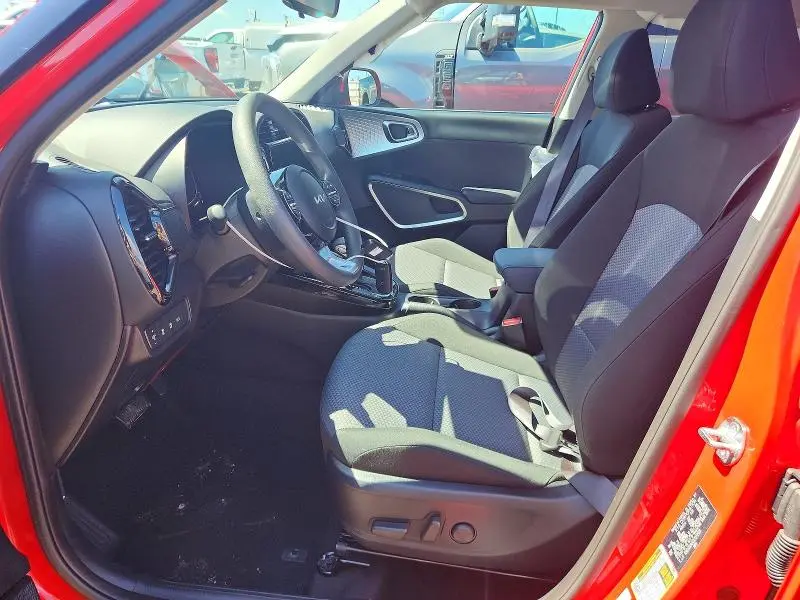 2025 KIA SOUL S  