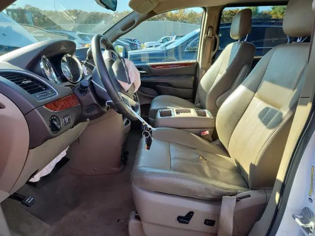 2016 CHRYSLER TOWN & COUNTRY TOURING  