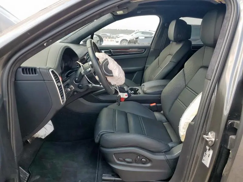 2023 PORSCHE CAYENNE GTS COUPE  