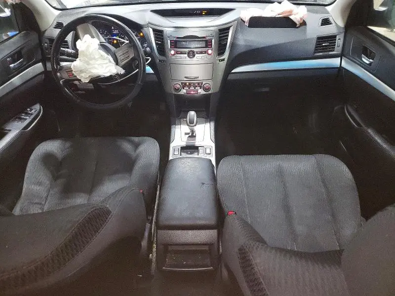 2010 SUBARU OUTBACK 2.5I PREMIUM  