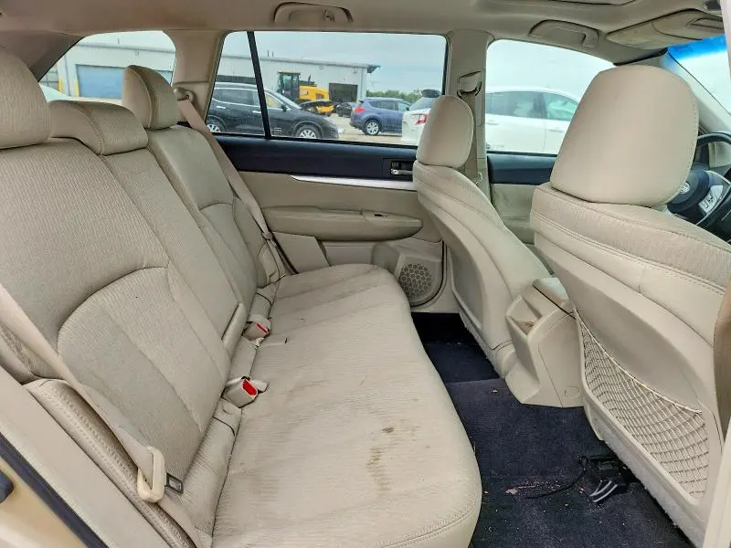 2010 SUBARU OUTBACK 2.5I PREMIUM  