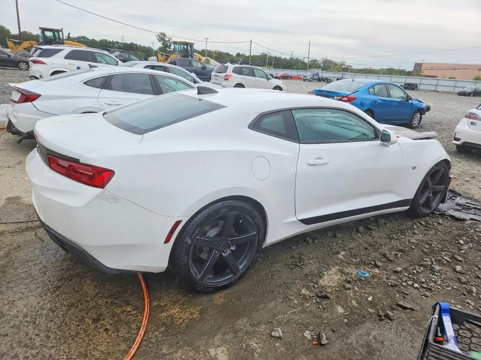 2016 CHEVROLET CAMARO LT  