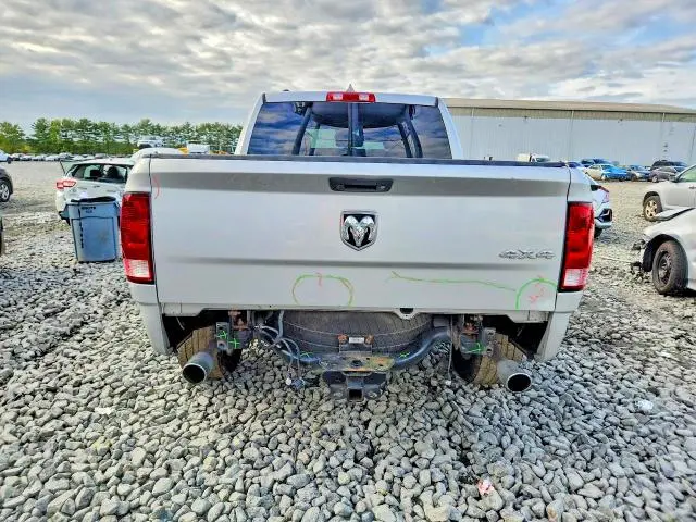 2015 RAM 1500 ST  