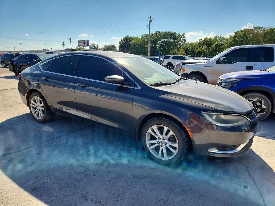 2016 CHRYSLER 200 LIMITED  