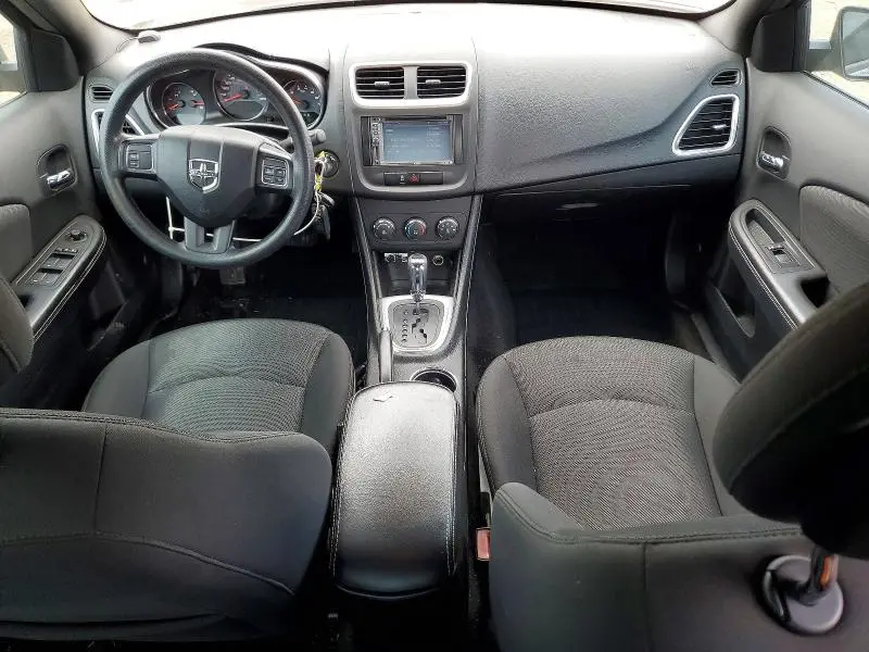 2013 DODGE AVENGER SE  