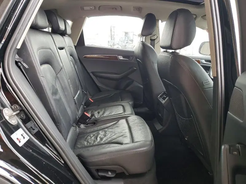 2011 AUDI Q5 PREMIUM  