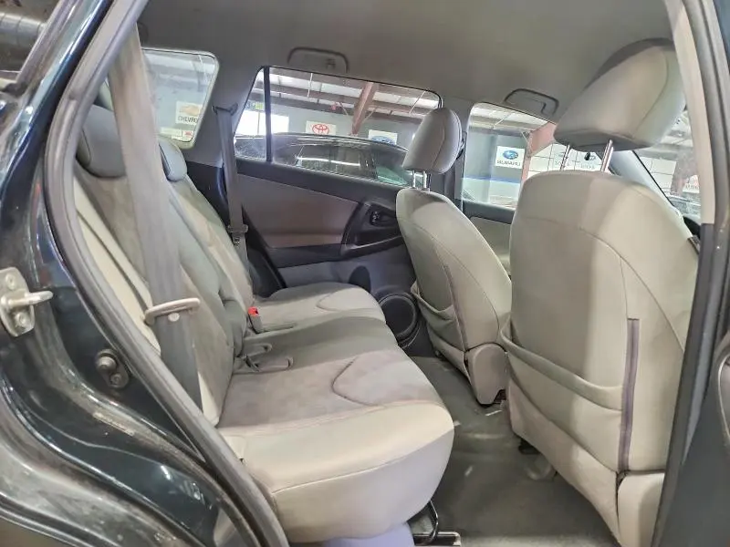 2011 TOYOTA RAV4 BASE  