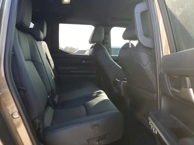 2025 TOYOTA TACOMA DOUBLE CAB  