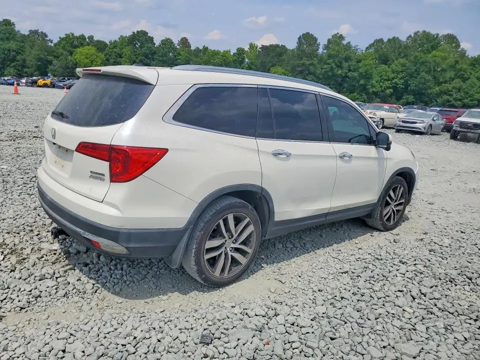 2016 HONDA PILOT TOURING  