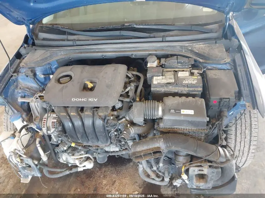 2017 HYUNDAI ELANTRA SE