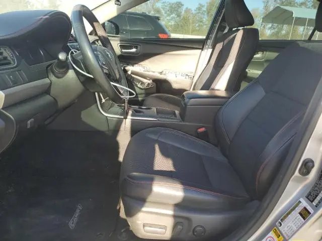 2017 TOYOTA CAMRY SE  