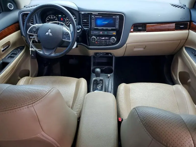 2015 MITSUBISHI OUTLANDER GT  