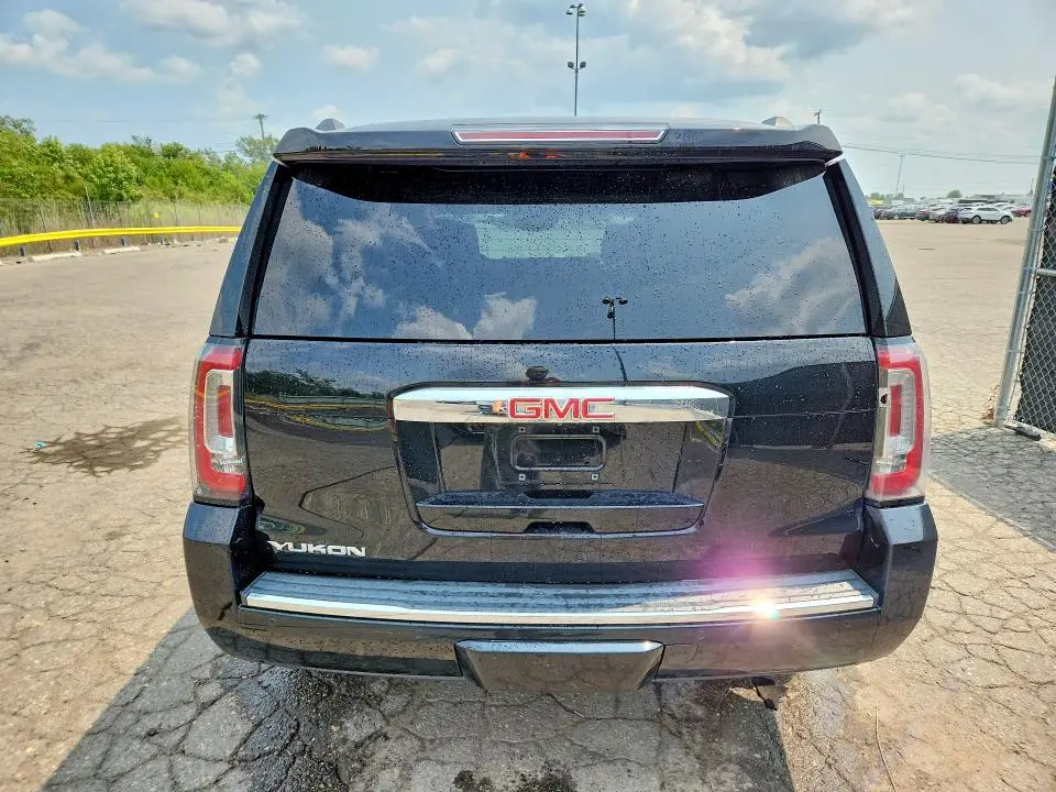 2015 GMC YUKON DENALI  